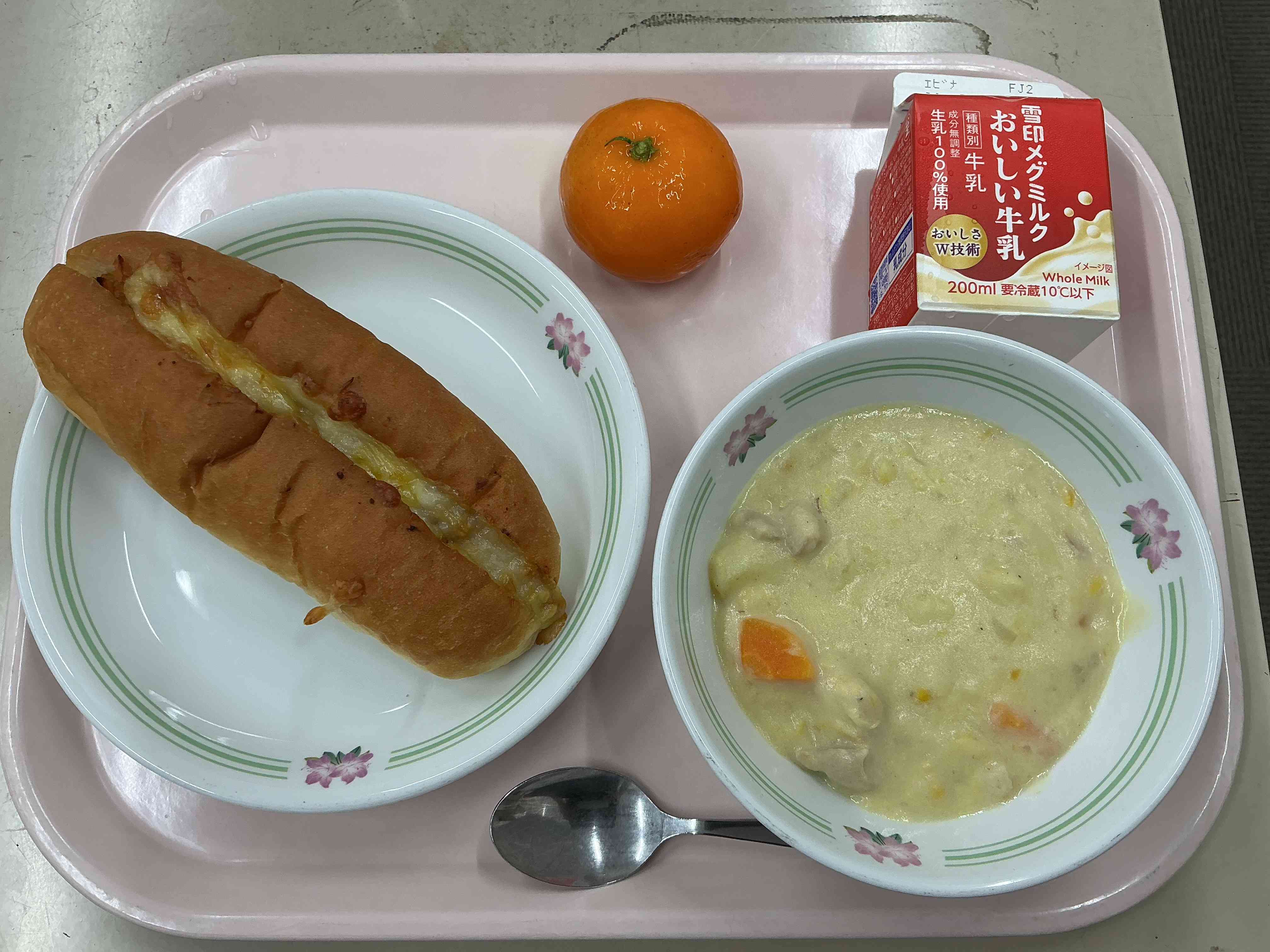 0909給食jpeg